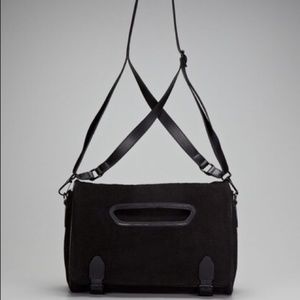 [SOLD] New Theyskens' Theory Large Messenger